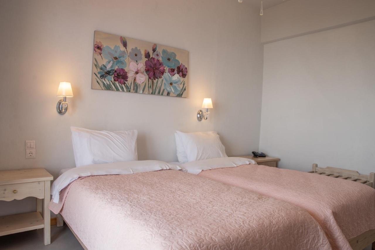 Marabou Hotel Chorefto Esterno foto